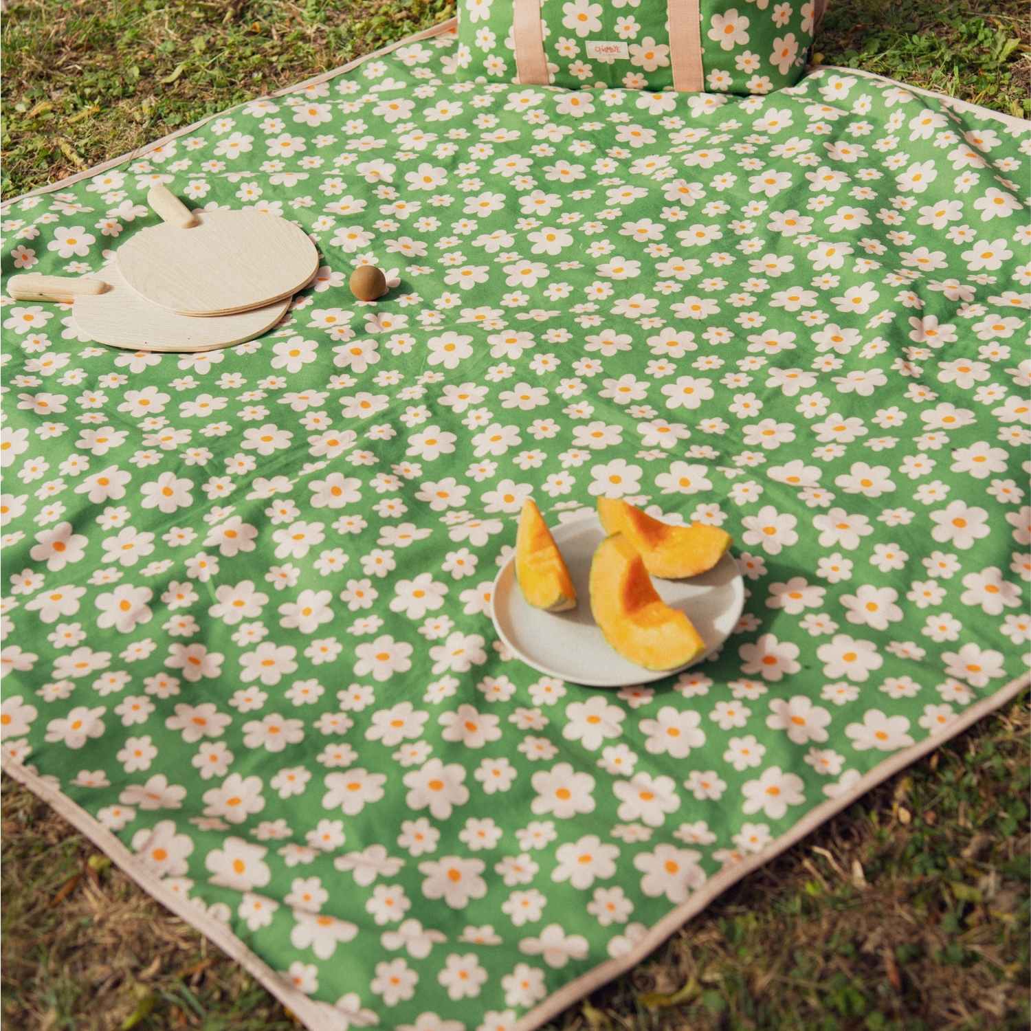 tapis-parent-maman-pique-nique-gouter-plage-maman-mixte-cadeau-été-maman-papa-cadeau-anniversaire-fête-de-mères-matchy-matchy-cadeau-famille-cadeau-pere-fils-original-cadeau-mere-fille-pratique-matchy-matchy-cadeaux-noel-famille-marque-francaise 