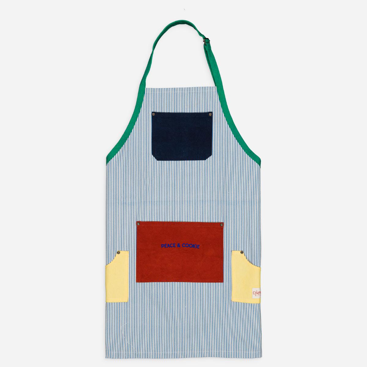  tablier-enfant-papa-maman-chamaye-assorti-parent-enfant-tablier-papa-fils-cadeau-fete-des-peres-bonnet-mere-fille-cadeau-naissance-maman-matchy-matchy-cadeau-original-famille-broderie-peace-and-cookie