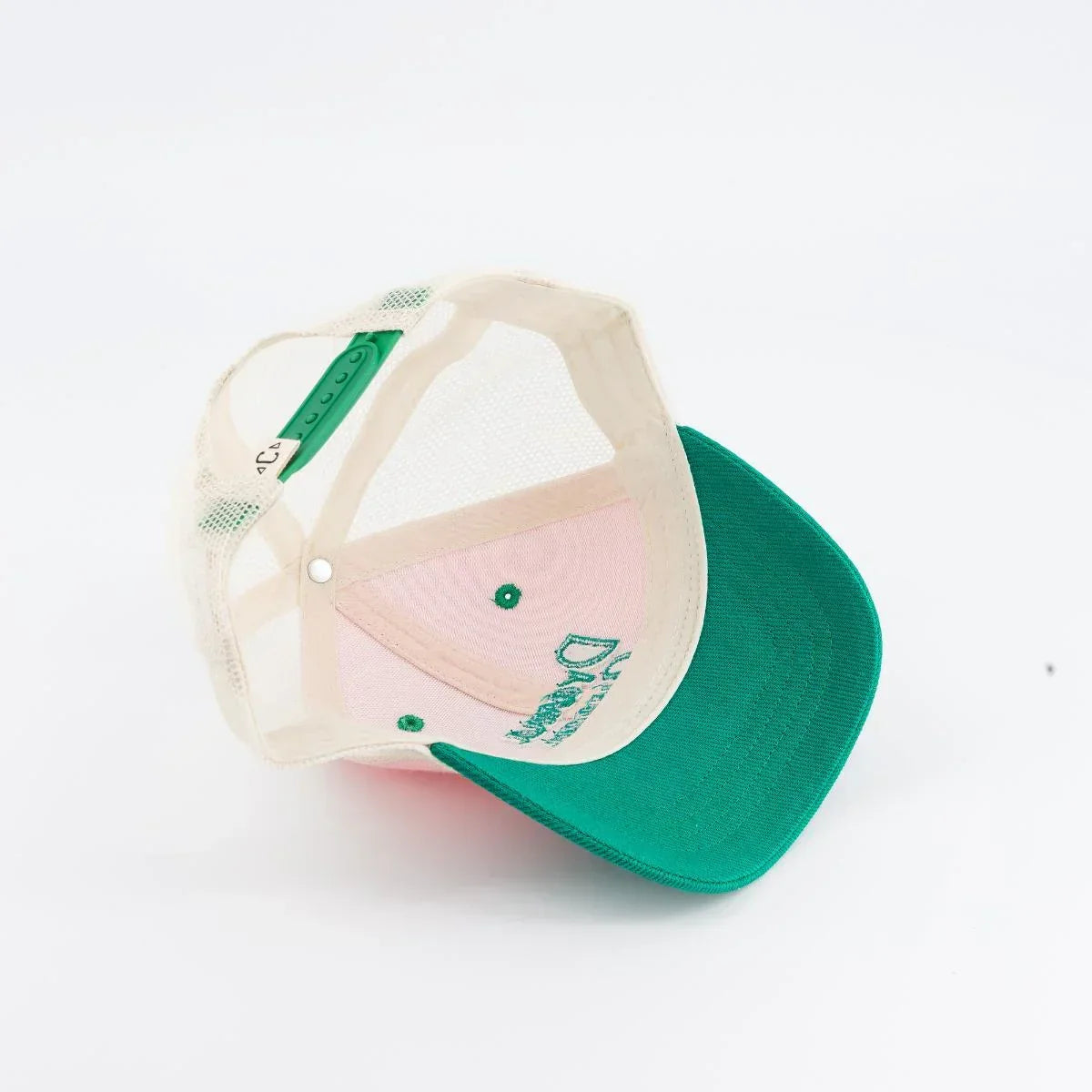 casquette-bebe-enfant-parent-chamaye-assorti-papa-maman-enfant-casquette-papa-fils-cadeau-fete-des-peres-casquette-mere-fille-cadeau-naissance-maman-bebe-cadeau-original-famille-casquette-personnalisable-broderie-drama-queen-trucker