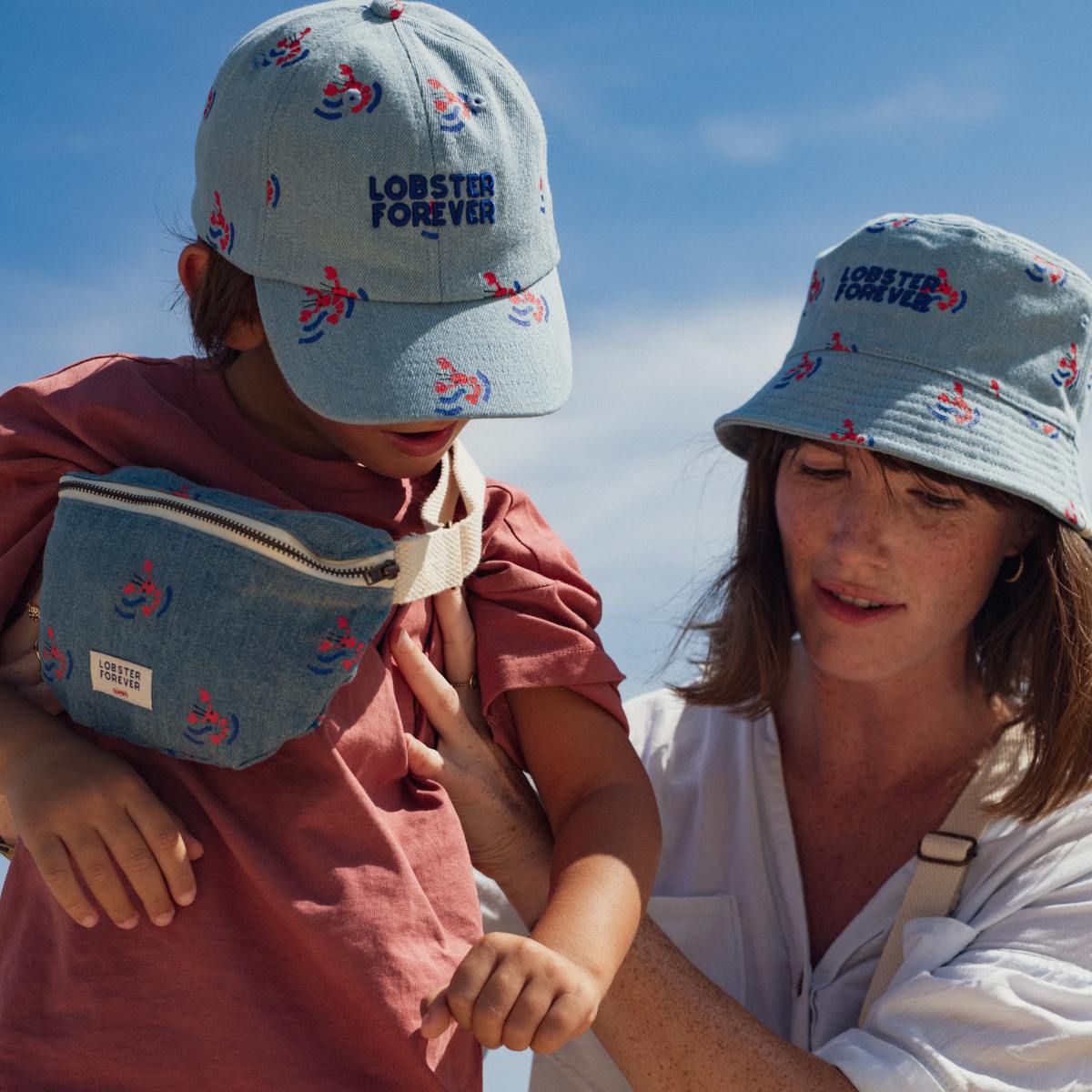 casquette-lobster-forever-bebe-enfant-parent-chamaye-assorti-papa-maman-enfant-cabas-papa-fils-cadeau-naissance-maman-bebe-cadeau-original-famille-casquette-brodée-personnalisable-broderie-homards