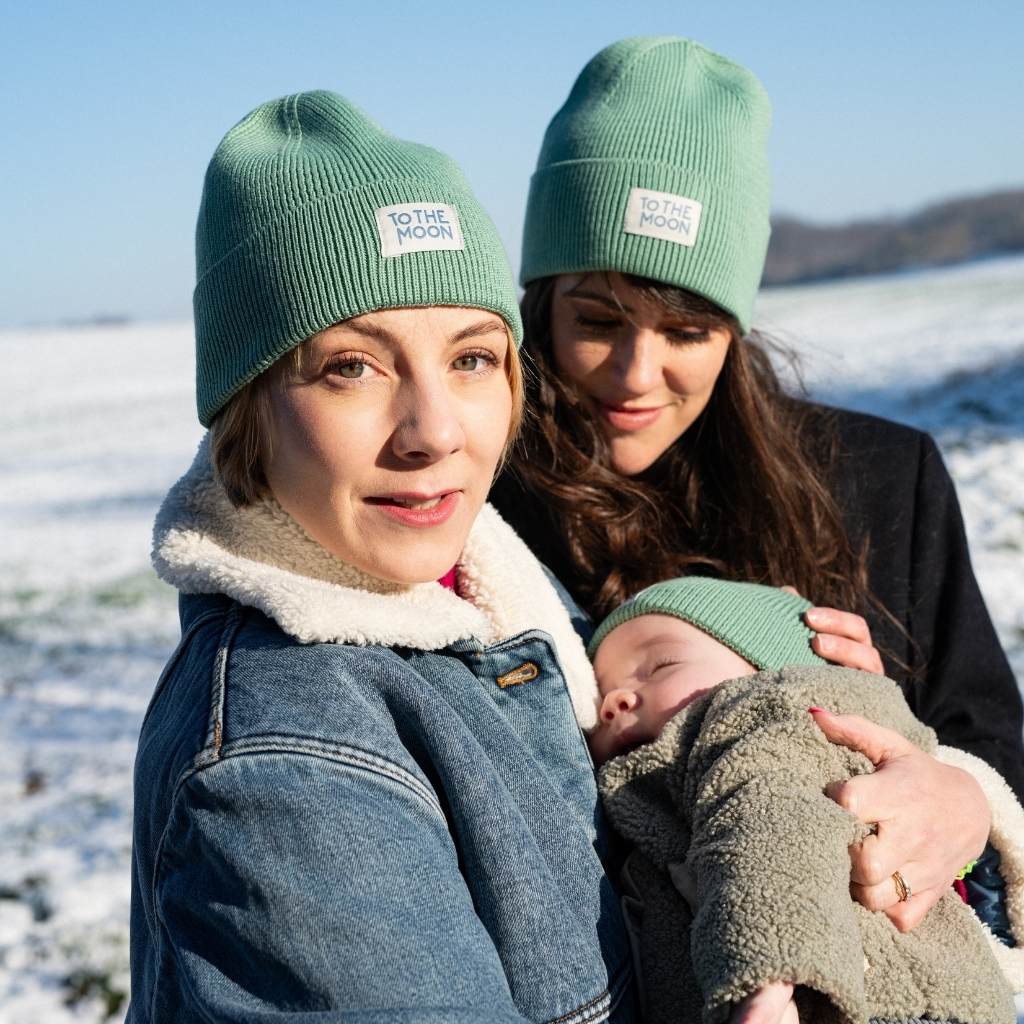 bonnet-bebe-enfant-papa-maman-chamaye-assorti-parent-enfant-bonnet-papa-fils-cadeau-fete-des-peres-bonnet-mere-fille-cadeau-naissance-maman-bebe-matchy-matchy-cadeau-original-famille-broderie-to-the-moon