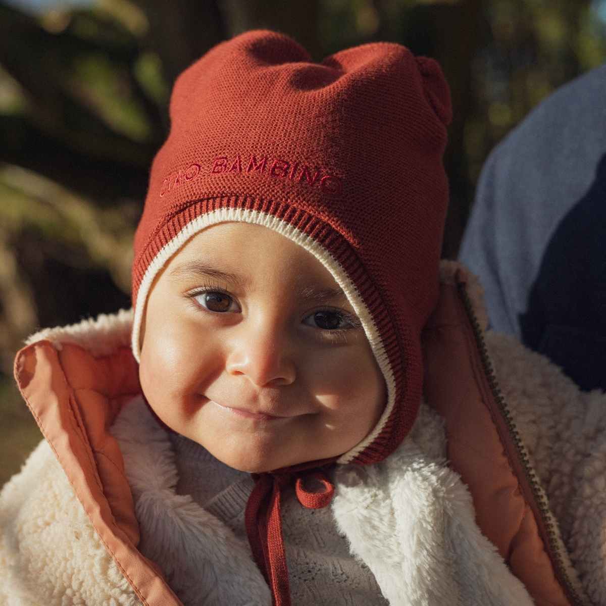 bonnet-bebe-enfant-papa-maman-chamaye-assorti-parent-enfant-bonnet-papa-fils-cadeau-fete-des-peres-bonnet-mere-fille-cadeau-naissance-maman-bebe-matchy-matchy-cadeau-original-famille-broderie-ciao-bambino