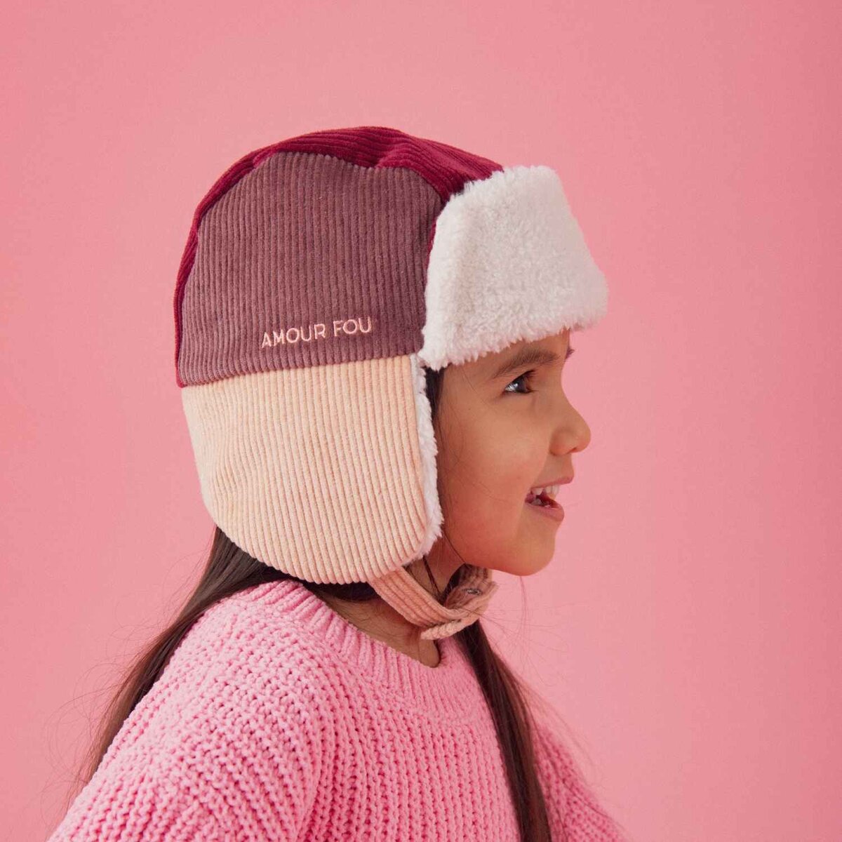 chapka-bebe-enfant-chamaye-assorti-papa-maman-enfant-casquette-papa-fils-cadeau-fete-des-peres-casquette-mere-fille-cadeau-naissance-maman-bebe-cadeau-original-famille-casquette-personnalisable-broderie-amour-fou-rose
