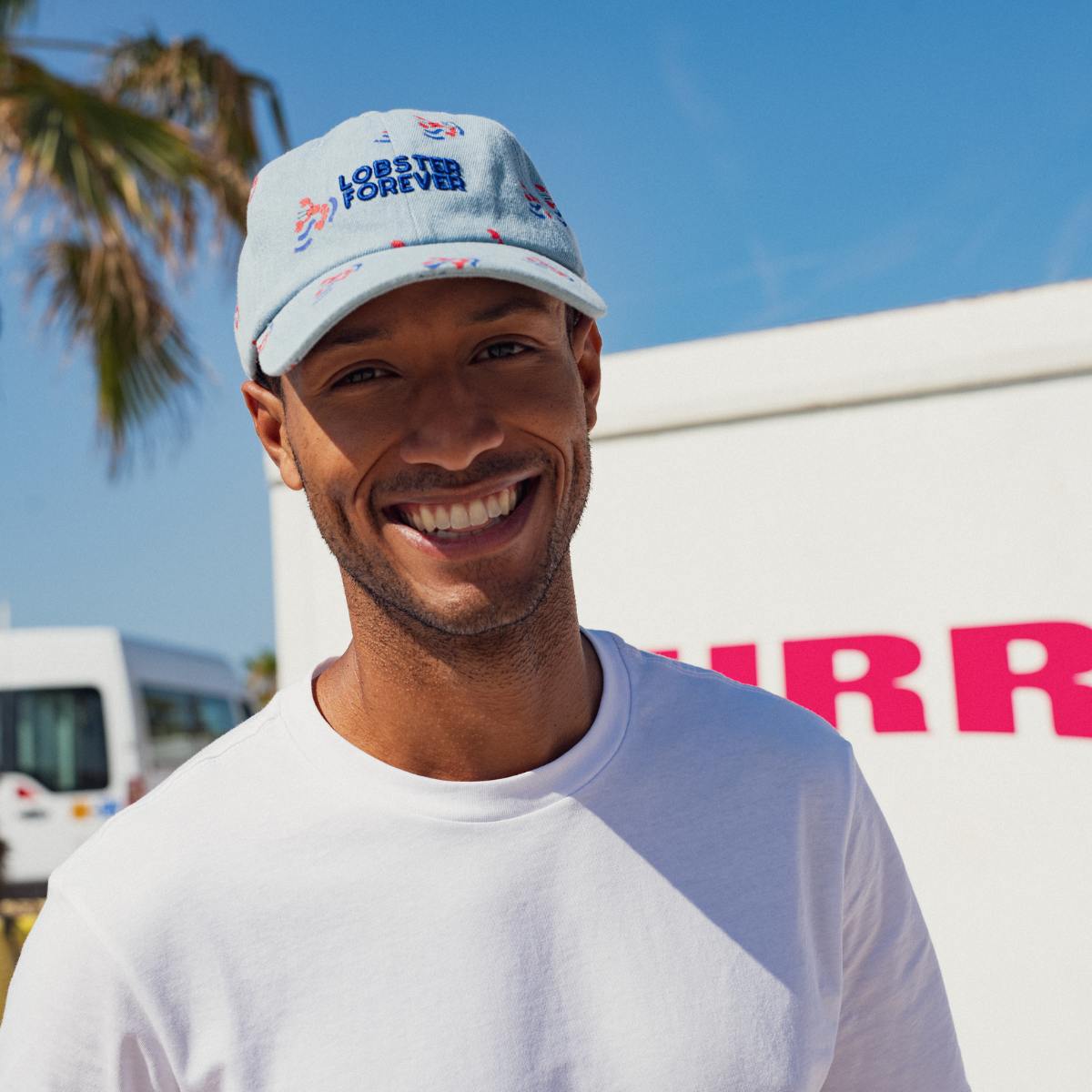 casquette-lobster-forever-bebe-enfant-parent-chamaye-assorti-papa-maman-enfant-cabas-papa-fils-cadeau-naissance-maman-bebe-cadeau-original-famille-casquette-brodée-personnalisable-broderie-homards