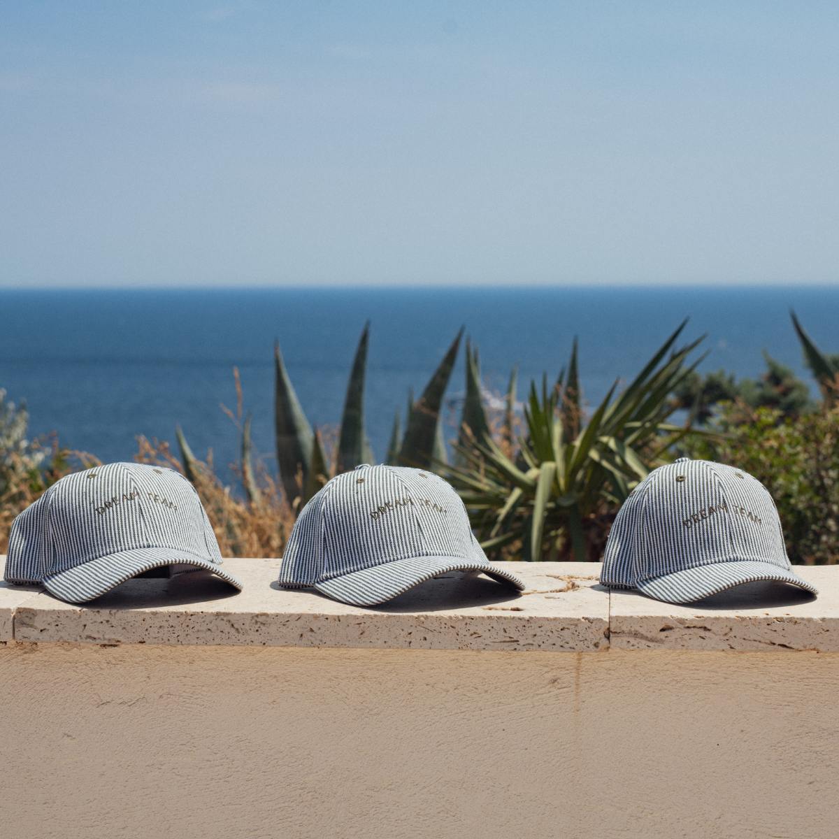 casquette-dream-team-bebe-enfant-parent-chamaye-assorti-papa-maman-enfant-cabas-papa-fils-cadeau-naissance-maman-bebe-cadeau-original-famille-personnalisable-broderie