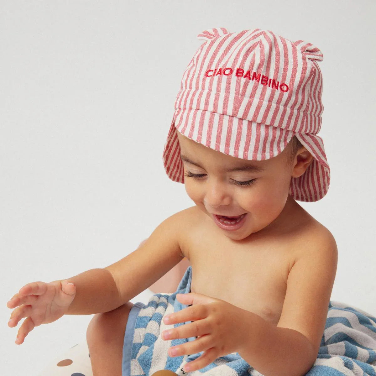 chapeau-bebe-enfant-soleil-chamaye-assorti-papa-maman-enfant-casquette-papa-fils-cadeau-fete-des-peres-casquette-mere-fille-cadeau-naissance-maman-bebe-cadeau-original-famille-casquette-personnalisable-broderie-ciao-bambino