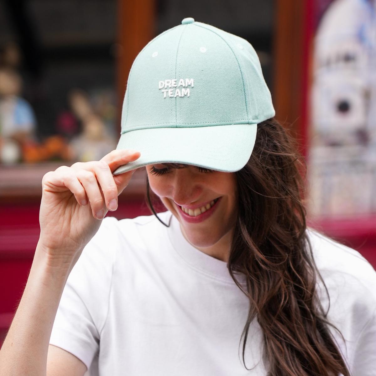 casquette-bebe-enfant-parent-chamaye-assorti-papa-maman-enfant-casquette-papa-fils-cadeau-fete-des-peres-casquette-mere-fille-cadeau-naissance-maman-bebe-cadeau-original-famille-casquette-personnalisable-broderie-dream-team