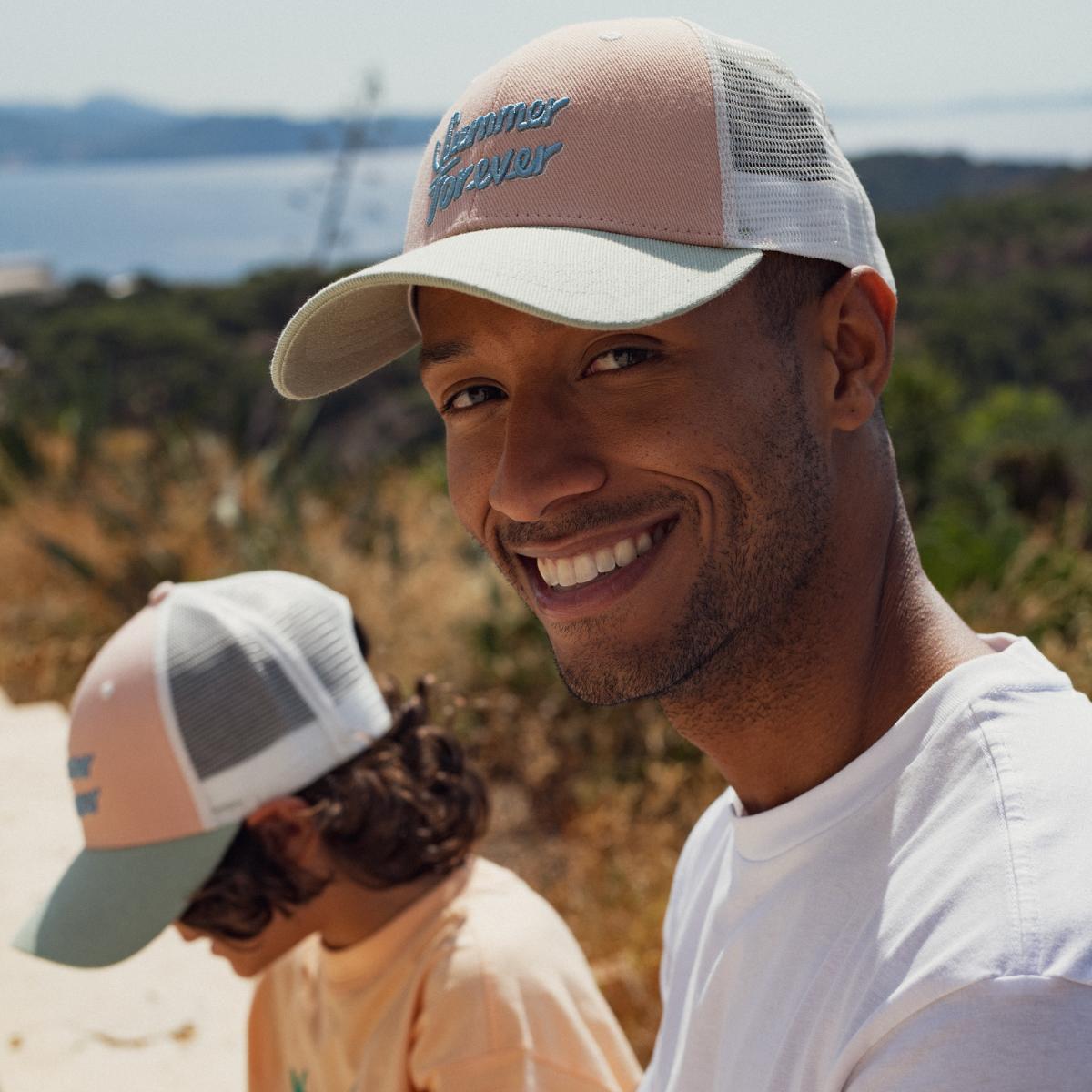 casquette-summer-forever-bebe-enfant-parent-chamaye-assorti-papa-maman-enfant-cabas-papa-fils-cadeau-naissance-maman-bebe-cadeau-original-famille-personnalisable-broderie