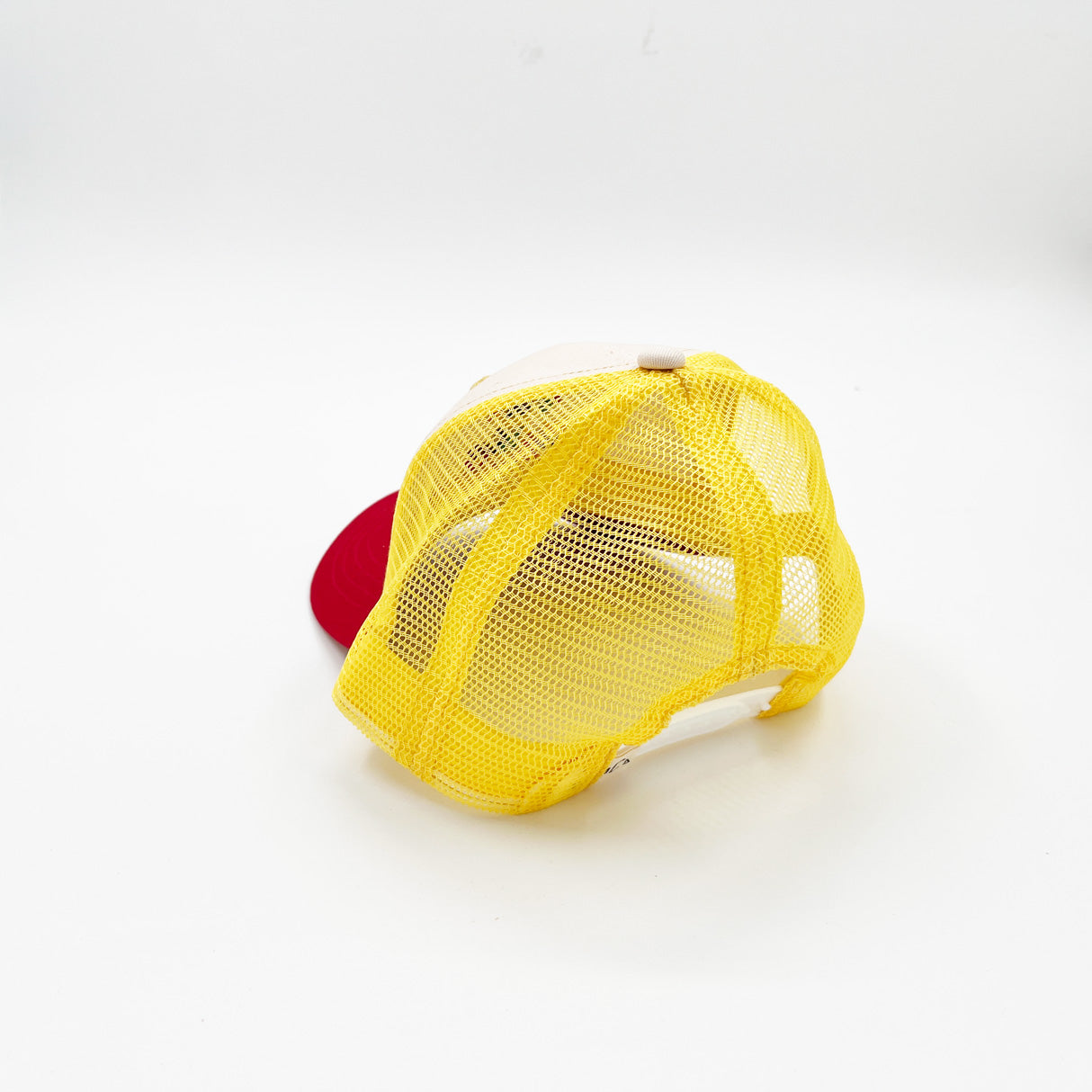 Casquette The Gang filet jaune visière rouge | Enfant ou Adulte