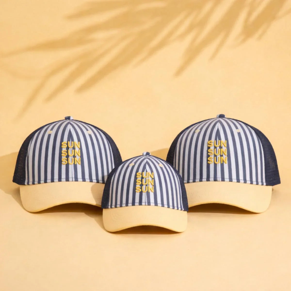 casquette-bebe-enfant-parent-chamaye-assorti-papa-maman-enfant-casquette-papa-fils-cadeau-fete-des-peres-casquette-mere-fille-cadeau-naissance-maman-bebe-cadeau-original-famille-casquette-personnalisable-broderie-trucker-sun-sun-sun