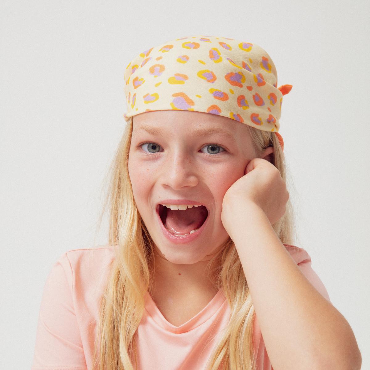foulard-parent-enfant-coton-foulard-maman-enfant-cadeau-maman-fête-des-mères-cadeau-anniversaire-petite-fille-matchy-matchy-cadeau-famille-cadeau-mère-fille-original-cadeau-pratique-matchy-matchy-cadeaux-noel-famille-marque-francaise-motif 