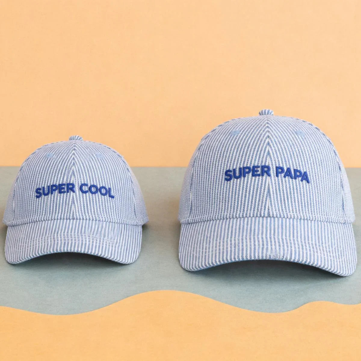 casquette-bebe-enfant-parent-chamaye-assorti-papa-maman-enfant-casquette-papa-fils-cadeau-fete-des-peres-casquette-mere-fille-cadeau-naissance-maman-bebe-cadeau-original-famille-casquette-personnalisable-broderie-super-cool