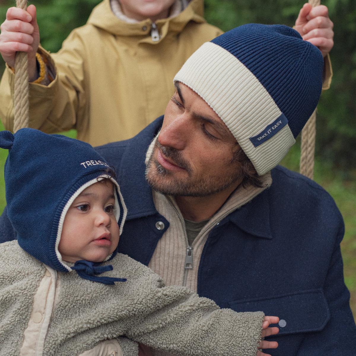  bonnet-bebe-enfant-papa-maman-chamaye-assorti-parent-enfant-bonnet-papa-fils-cadeau-fete-des-peres-bonnet-mere-fille-cadeau-naissance-maman-bebe-matchy-matchy-cadeau-original-famille-broderie-take-it-easy