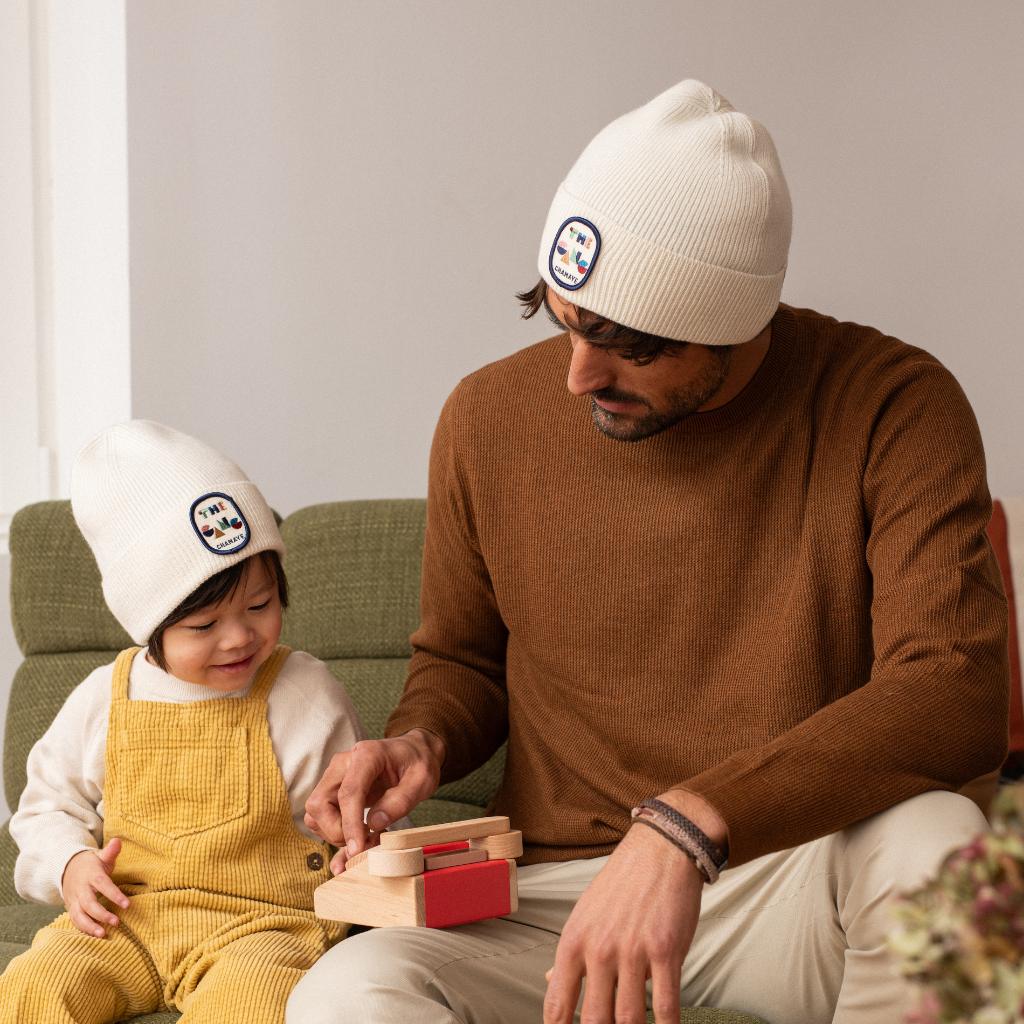 bonnet-bebe-enfant-papa-maman-chamaye-assorti-parent-enfant-bonnet-papa-fils-cadeau-fete-des-peres-bonnet-mere-fille-cadeau-naissance-maman-bebe-matchy-matchy-cadeau-original-famille-broderie-the-gang