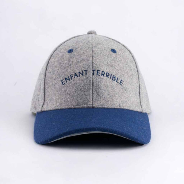 casquette-bebe-enfant-parent-chamaye-assorti-papa-maman-enfant-casquette-papa-fils-cadeau-fete-des-peres-casquette-mere-fille-cadeau-naissance-maman-bebe-cadeau-original-famille-casquette-personnalisable-broderie-cosmic-girl-cadeau-jeune-maman-maternite-cadeau-naissance-original-jeune-parent-casquette-fille-rose-velours-cotele-marque-francaise-production-ecoresponsable