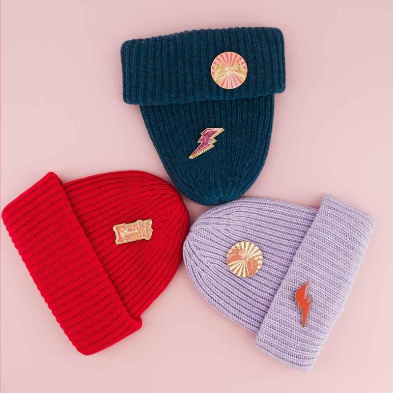 bijou-mere-fille-cadeau-maman-ado-bonnet-bebe-enfant-papa-maman-chamaye-assorti-parent-enfant-bonnet-papa-fils-cadeau-fete-des-peres-bonnet-mere-fille-cadeau-naissance-maman-bebe-matchy-matchy-cadeau-original-famille-broderie-petit-loup-cadeau-jeune-papa-cool-cadeau-maman-bebe-maternite-original-cadeau-famille-protection-froid-bebe-hiver 
